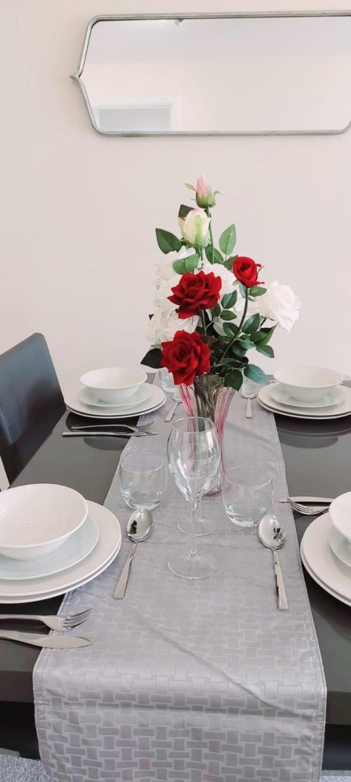 Stylish 2 Bedroom Apartment-Short Term Lets & Serviced Accomodation Reading Esterno foto